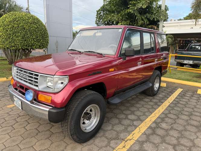 Toyota Land cruiser 2 perfecto estado 