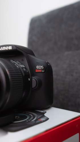  ¡VENDO CANON EOS REBEL T7! 