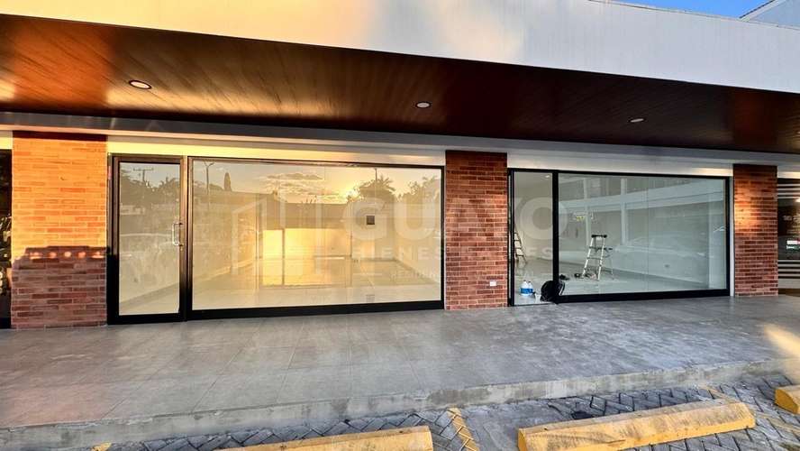 Módulo Comercial en alquiler en Las Colinas - Imagen 2
