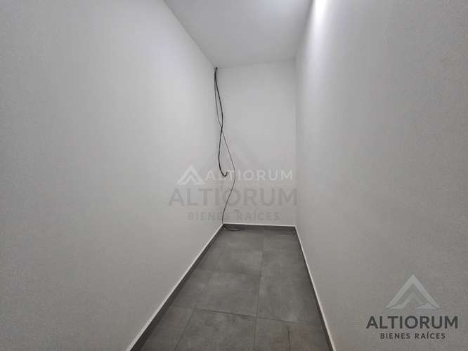 Modulo Comercial en alquiler en Altamira - Imagen 3