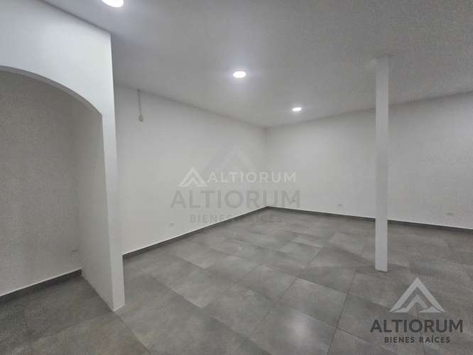 Modulo Comercial en alquiler en Altamira - Imagen 2