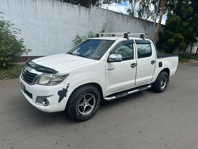 Hilux Bajita - 2014 - Imagen 7
