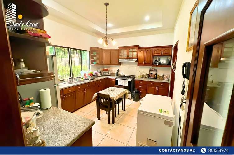  Casa Colonial en Venta en Carretera Surb- LL  - Imagen 15