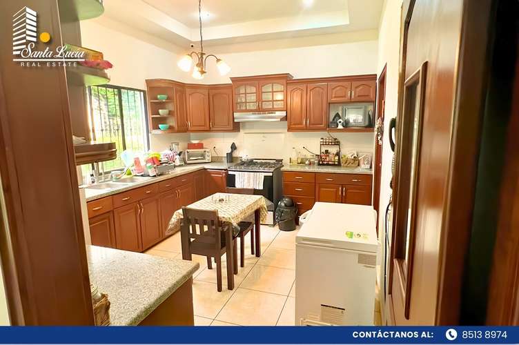  Casa Colonial en Venta en Carretera Surb- LL  - Imagen 17