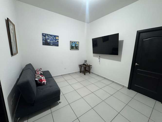 Beautiful "Pamplona Style" Furnished House for Rent!  - Imagen 13