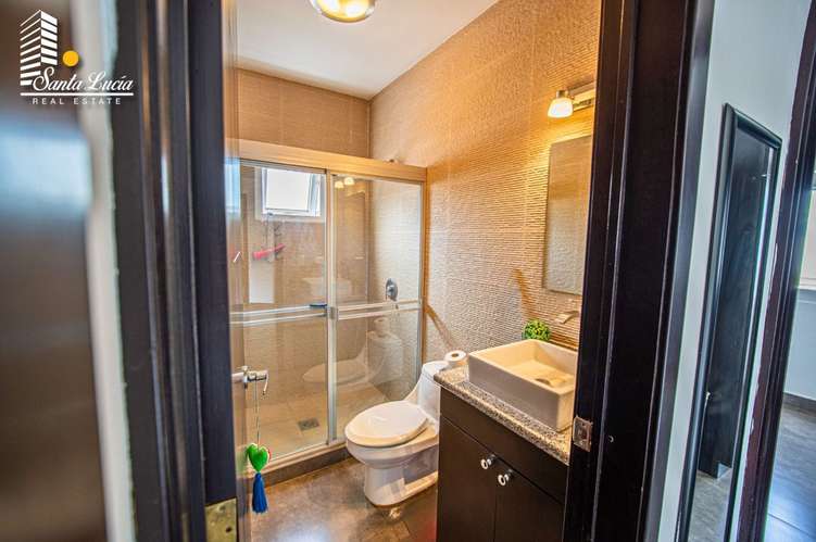  Casa Moderna en Venta en Las Colinas  - LL - Imagen 10