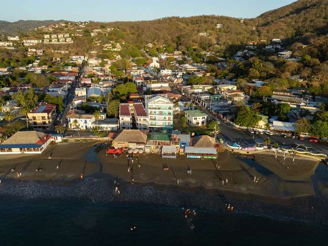 Oceanfront Condo at Casa Marina in San Juan Del Sur, Nicaragua - Imagen 8