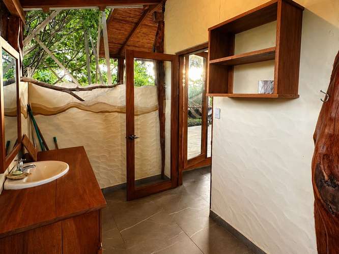 La Casa de Matán – Jungle Retreat in Escamequita