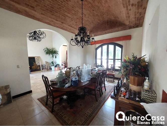 Hermosa Casa en Renta en Villa Fontana - Imagen 3
