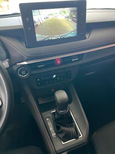 TOYOTA YARIS AÑO 2024 - Imagen 6