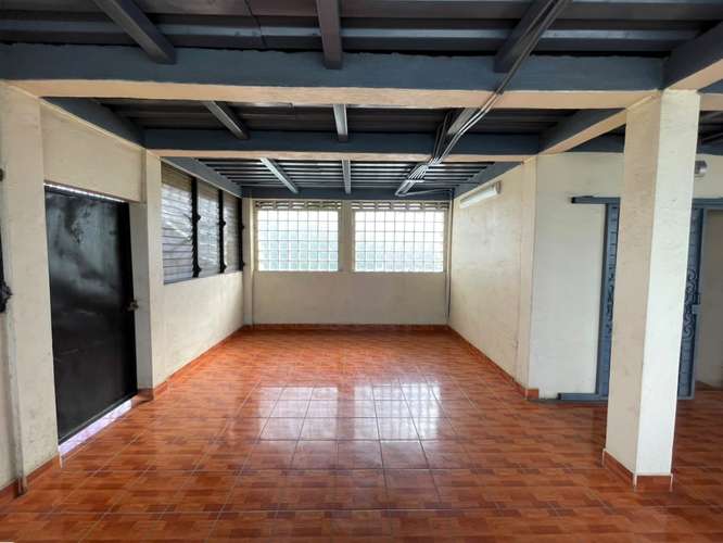 AC-EDIFICIO COMERCIAL EN VENTA DE 4 NIVELES EN BARRIO LA FUENTE, MANAGUA - Imagen 10
