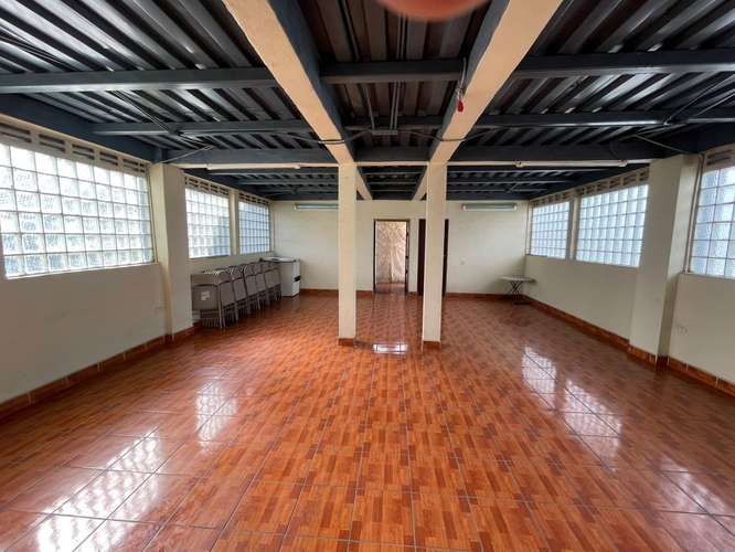 AC-EDIFICIO COMERCIAL EN VENTA DE 4 NIVELES EN BARRIO LA FUENTE, MANAGUA - Imagen 9