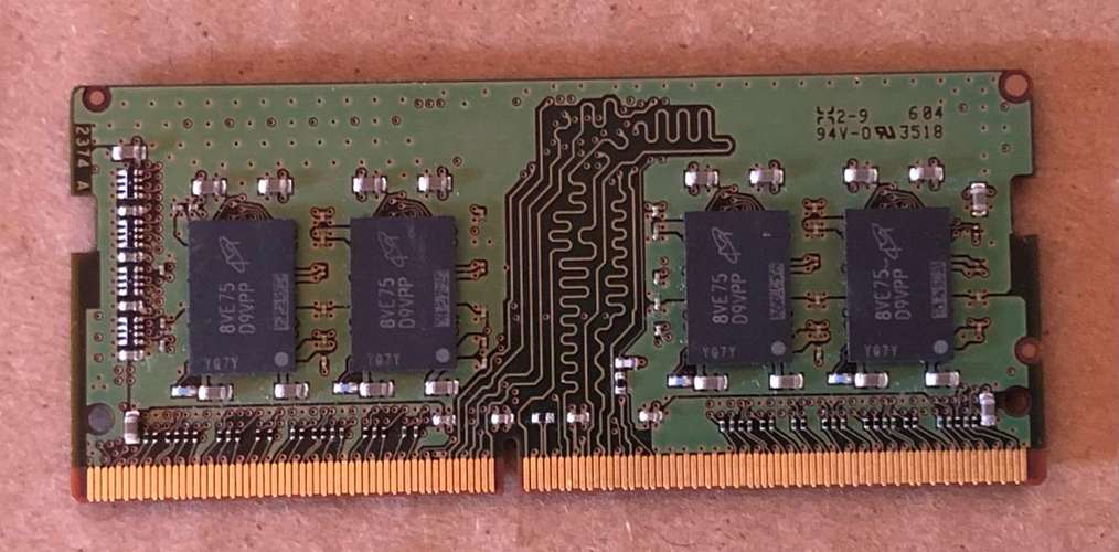 Memoria RAM DDR4 para laptops de 8gb Micron 