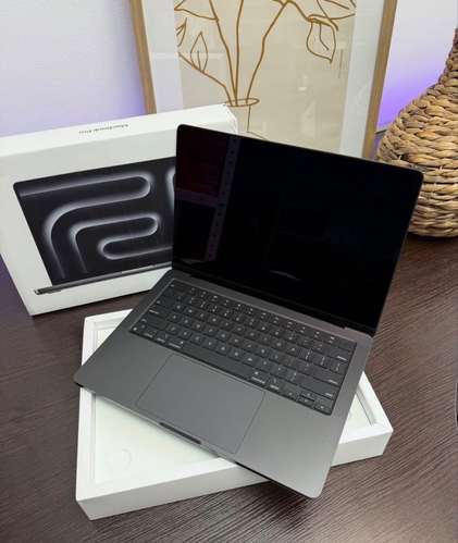 MacBook Pro M4