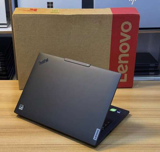 Lenovo ThinkPad X1 Carbon Gen 11 (i7 | 16GB RAM | 1TB SSD)  - Imagen 4