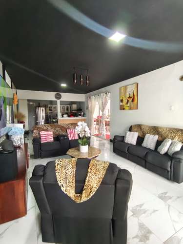 DG- VENDO casa moderna en Nindiri - Imagen 3
