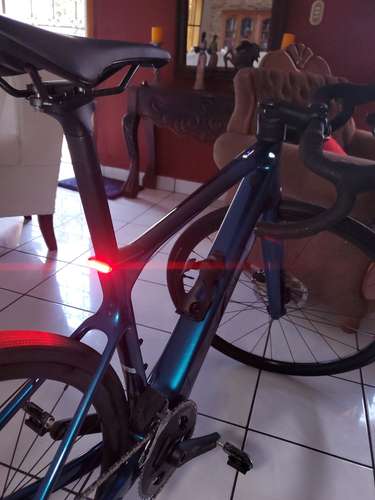 Giant Defy Advanced E+ Carbono Con asistencia eléctrica 