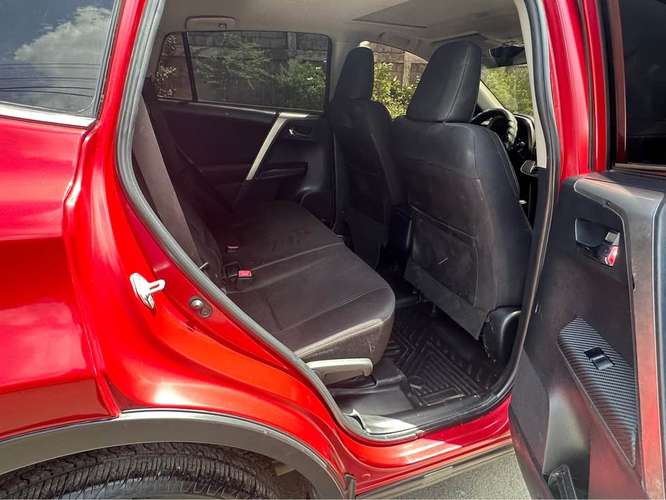 Toyota Rav-4  //  2015 - Imagen 6