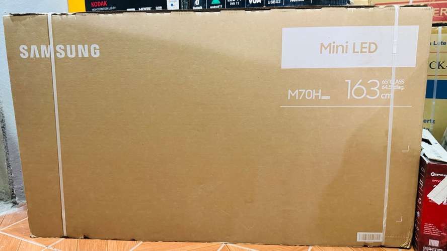 Pantalla Smartv Samsung Mini LED 65”