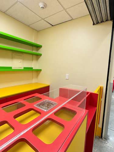  ¡Mobiliario comercial en venta!