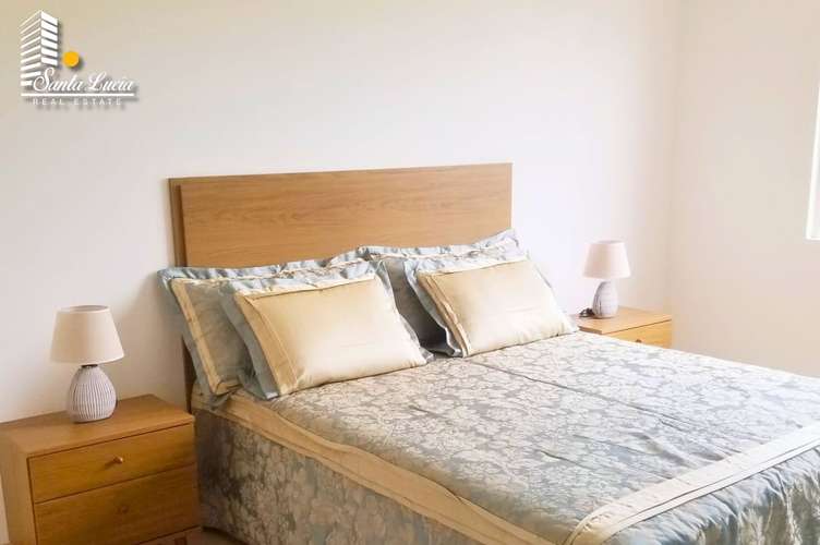  Apartamento Amueblado en Renta en Las Colinas - LL 