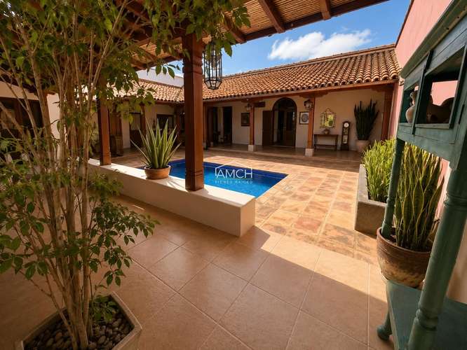 AM-Hermosa Casa en Venta en Santo Domingo - Imagen 8
