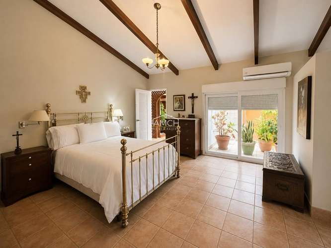 AM-Hermosa Casa en Venta en Santo Domingo - Imagen 16