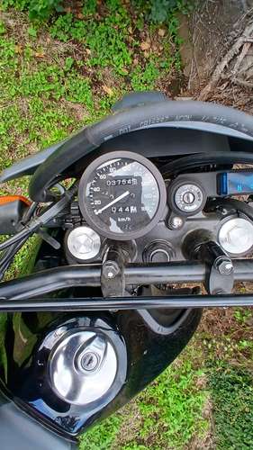 SUZUKI DR650SE