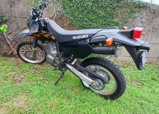 SUZUKI DR650SE