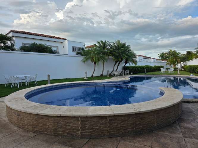 FH | Casa en Renta | Condominio en Las Colinas - Imagen 4
