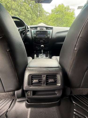 NISSAN NP300 FRONTIER PRO 4X AÑO 2025 - Imagen 9