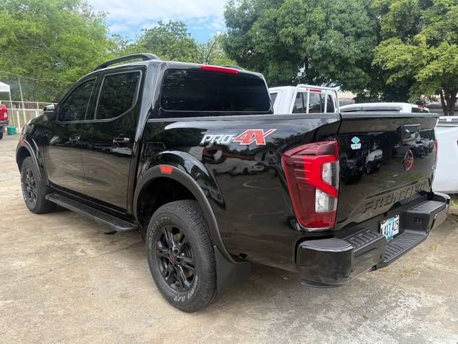NISSAN NP300 FRONTIER PRO 4X AÑO 2025 - Imagen 4