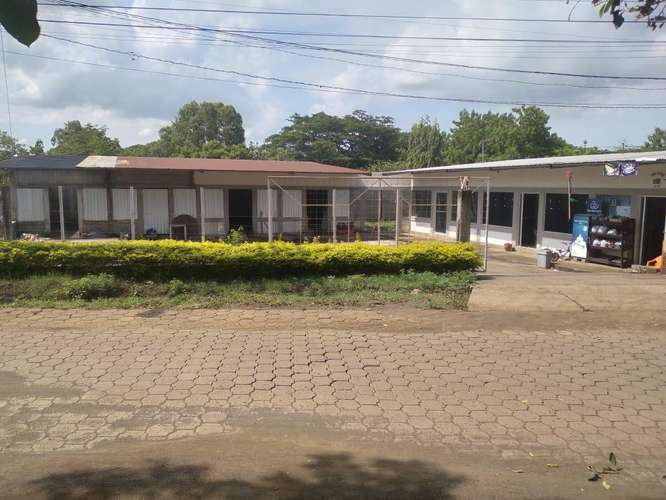 Se vende local para negocios