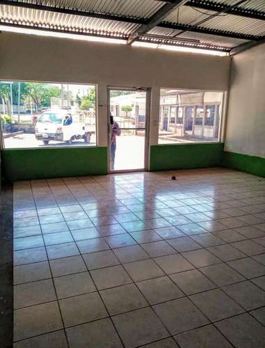 Se vende local para negocios