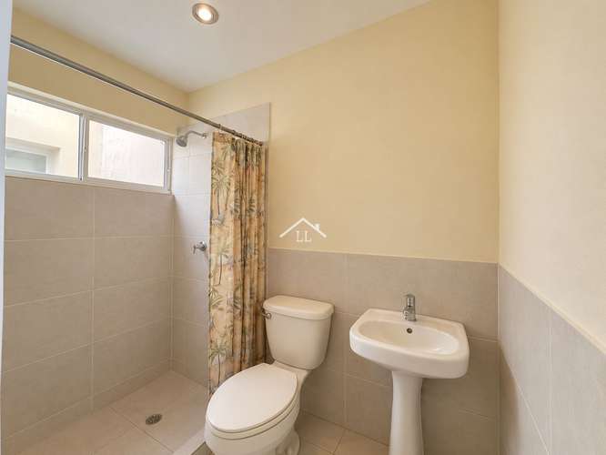 LL - Casa en Venta en Residencial Monte Cielo, Carretera a Masaya - Imagen 9