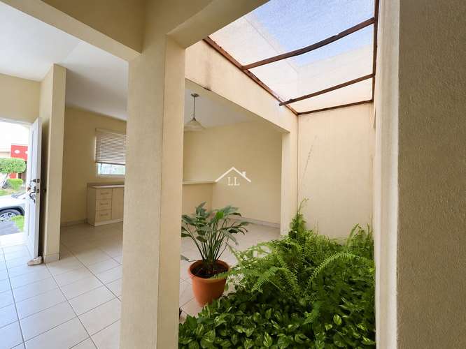 LL - Casa en Venta en Residencial Monte Cielo, Carretera a Masaya - Imagen 4