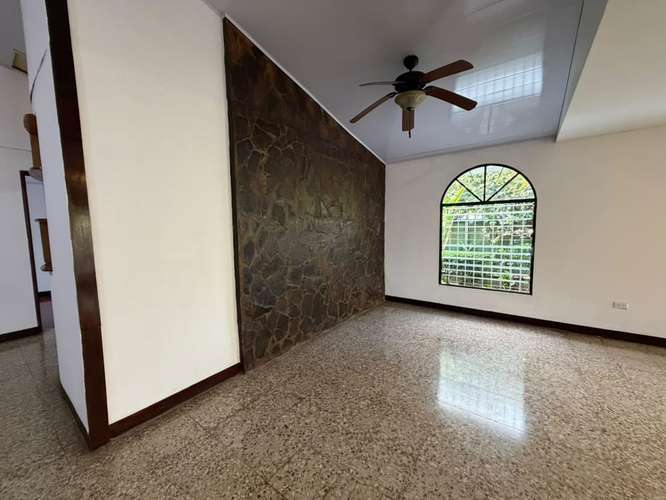  CASA EN RENTA EN REPARTO SAN JUAN,MANAGUA | US$1,500/MES | AGENDA TU VISITA - Imagen 12