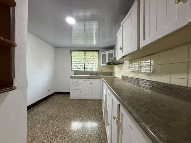  CASA EN RENTA EN REPARTO SAN JUAN,MANAGUA | US$1,500/MES | AGENDA TU VISITA - Imagen 4