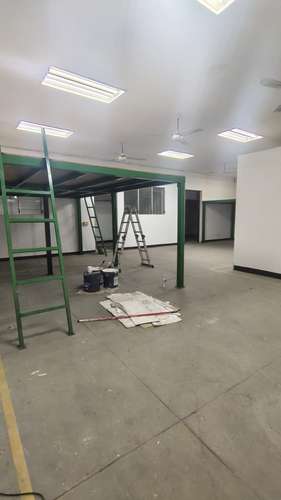 AP- RENTO ofibodega en Los Robles