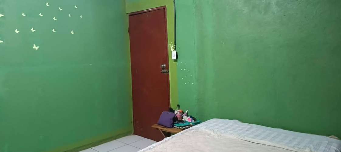 Propiedad en venta con cuarto independiente, excelente para renta en Anexo a los Jardines de Veracruz