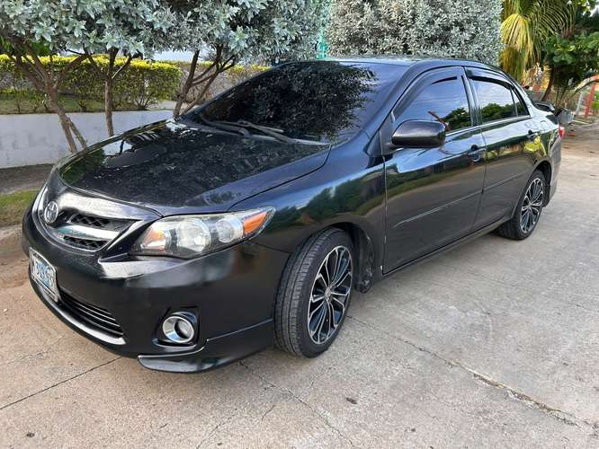 Vendo Mi corolla 2013 - Imagen 3