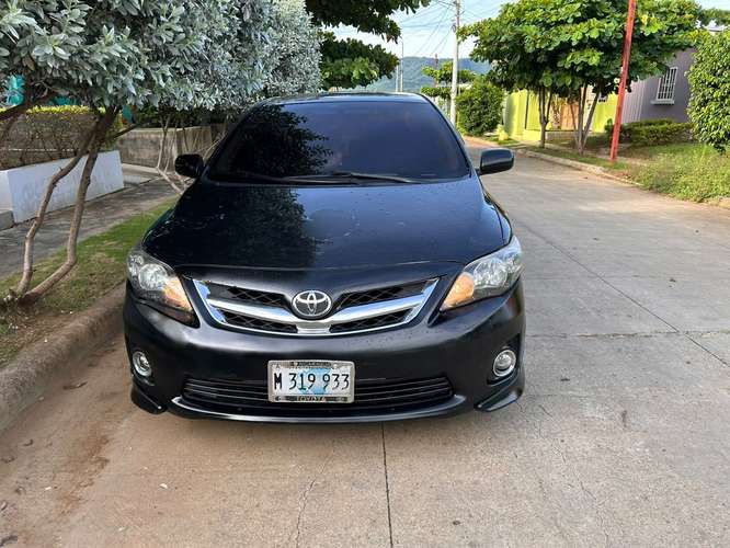 Vendo Mi corolla 2013 - Imagen 1