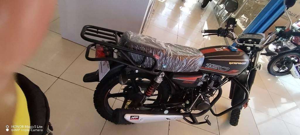 Vendo Moto ideal para trabajo