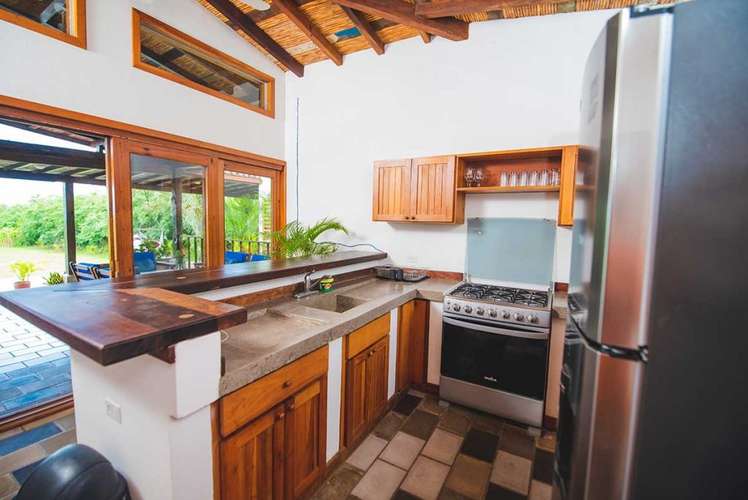 Casa Madera Vieja   4 Acre Ocean View Estate with Infinity Pool   Tropical Orchard - Imagen 10