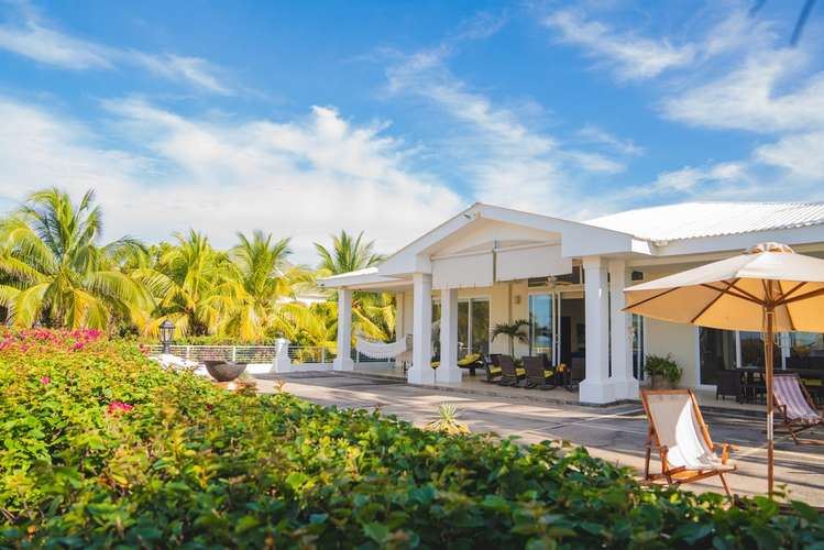 Beachfront House for Sale in Santa María del Mar, Nicaragua - 5 Bedrooms, Furnished