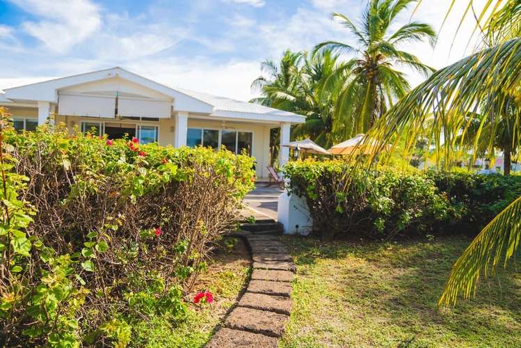Beachfront House for Sale in Santa Mar a del Mar, Nicaragua   5 Bedrooms, Furnished - Imagen 3