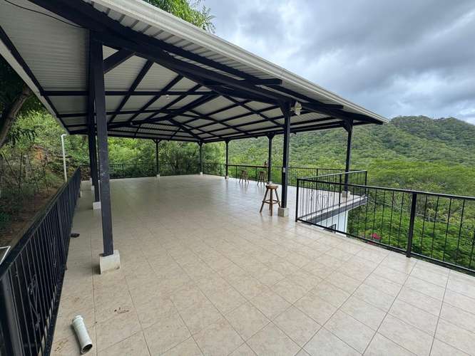 5 Bedroom Property with Separate Studio in San Juan del Sur - Imagen 5