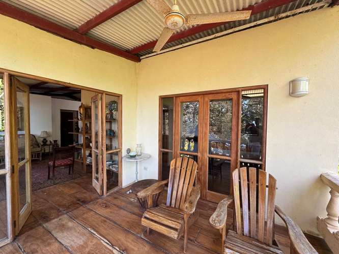 Lakeside Retreat   Multi Unit Property - Imagen 9