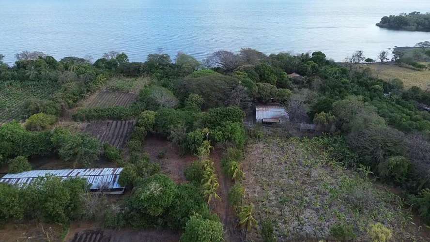 Historic Lakefront Estate - Imagen 7
