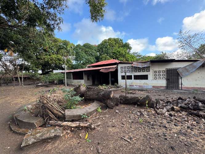 Historic Lakefront Estate - Imagen 11